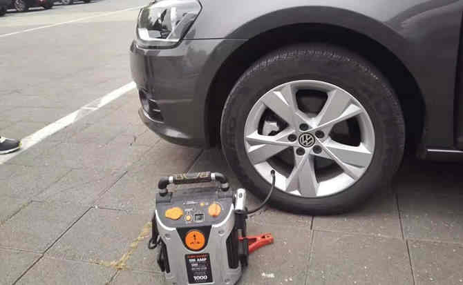 通道汽车搭电案例